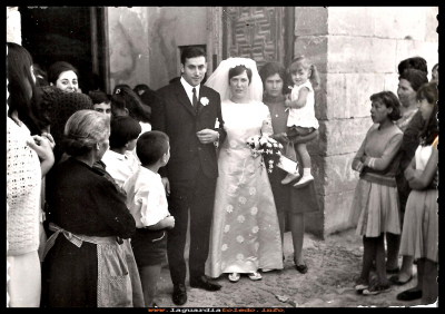 BODA DE JOSE Y BONI
Boda de José Orgaz y Boni Mora Muñoz. Año 1967.
Palabras clave: Boda José y Boni