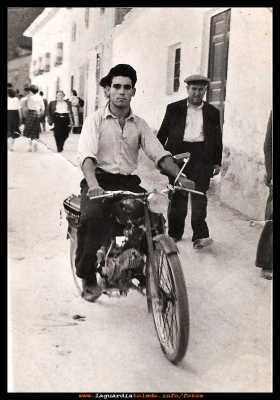 Calle Mayor
Eugenio Orgaz, Calle Mayor 1953.
Palabras clave: Calle Mayor 1953.