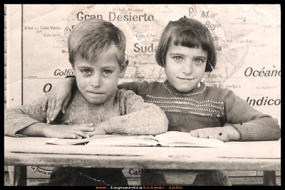 Carlos y Nati en el cole
Carlos y Nati Martin Hernández en el colegio, año 1958
Palabras clave: colegio