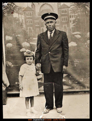 Carmen y su abuelo
Luciano del Castillo con su nieta Carmen Orgaz, en el año 1956.
EL CURSO DE LA VIDA: Las familias
Palabras clave: Luciano del Castillo con su nieta