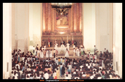 Comuniones
Comuniones del año 1984.
EL CURSO DE LA VIDA: < Comuniones y confirmaciones
Palabras clave: Comuniones