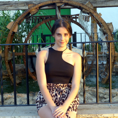 DIANA VILLARREAL VILLARREAL
Dama de Honor 2021
