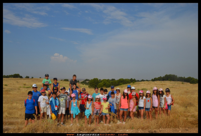 CAMPAMENTO DE VERANO
Campamento de verano juvenil, organizado por el ayuntamiento de La Guardia. Año 2015.
Palabras clave: Campamento  verano juvenil