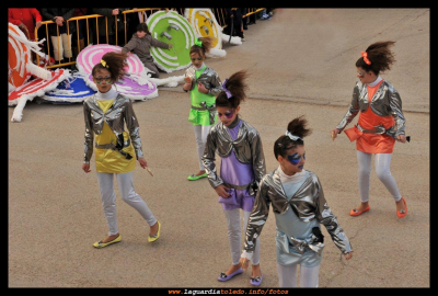 La Piruletas.
La Piruletas en el desfile de Carnaval 2010
FIESTAS, CELEBRACIONES Y TRADICIONES. Carnavales 2010
Palabras clave: piruletas carnaval