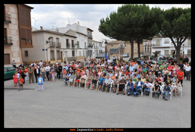 Asistentes al homenaje de Don José Manuel Marín
25 de Junio de 2010, Homenaje a Don José Manuel Marín, profesor en La Guardia desde hace 37 años.
EVENTOS POPULARES: Otros eventos
Palabras clave: homenaje a don jose manuel