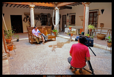 Entrevista de TV Castilla La Mancha a Jose Luis Tejero creador del primer diccionario guardiolo publicado en esta web. 1 de Agosto 2009.
Palabras clave: Entrevista de TV Castilla La Mancha a Jose Luis Tejero creador del primer diccionario guardiolo publicado en esta web. 1 de Agosto 2009.