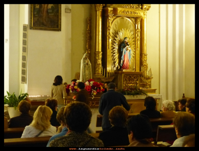 Dia de la Virgen de Fatima
13 de mayo la Virgen de Fátima, procesión Rosario de la Aurora (2015)  
Palabras clave: Rosario de la Aurora 