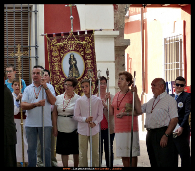 El Estandarte
Estandarte y cofrades del Santo Niño. Fiestas (26-9-2015)
Palabras clave: Fiestas 2015