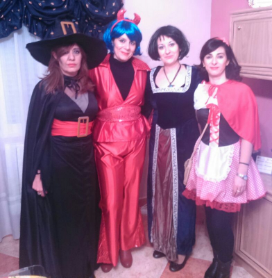 Carnaval 2014
Preparadas para ir al pabellón al baile de carnaval.8-3-14
Palabras clave: carnaval 2014