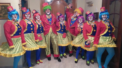Carnaval 2014
Preparados para irnos al pabellón al baile de carnaval. 8-3-14
Palabras clave: payasos carnaval 2014