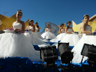 Carroza de reina y damas. 24-9-15
