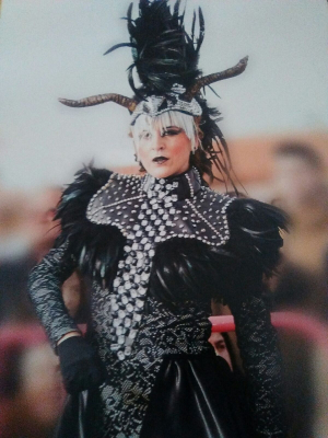 Carnaval
A.J.El Trajín desfilando en el concurso de carnaval (pasacalle del domingo)
Palabras clave: trajin
