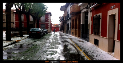 Monumental granizada el 20-04-2011 sobre las 19:00 h
Palabras clave: Monumental granizada el 20-04-2011 sobre las 19:00 h