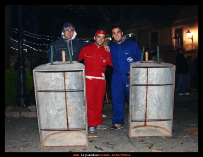 29 Septiemre 2012 - Toros de fuego - Toreros
Palabras clave: 29 Septiemre 2012 - Toros de fuego - Toreros