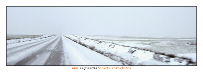 Ola de frío. 9 de Enero del 2010. Parece una carretera de Alaska pero es la de Lillo.
EL CURSO DEL AÑO: El invierno
Palabras clave: Ola de frío. 9 de Enero del 2010. Parece una carretera de Alaska pero es la de Lillo.