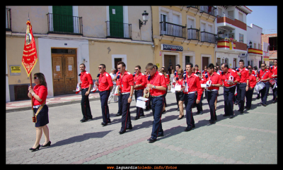 Corpus 2011 - La banda de cornetas y tambores Santo Niño de La Guardia
Palabras clave: Corpus 2011 - La banda de cornetas y tambores Santo Niño de La Guardia