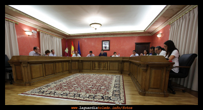 Primer pleno de la nueva corporación salida del 22 mayo 2011, 28 de junio 2011 - La nueva corporación apertura del pleno por D. Francisco Pasamontes
Palabras clave: Primer pleno de la nueva corporación salida del 22 mayo 2011, 28 de junio 2011 - La nueva corporación apertura del pleno por D. Francisco Pasamontes