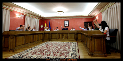 Primer pleno de la nueva corporación salida del 22 mayo 2011, 28 de junio 2011 - La primera votación hubo unanimidad.
Palabras clave: Primer pleno de la nueva corporación salida del 22 mayo 2011, 28 de junio 2011 - La primera votación hubo unanimidad.