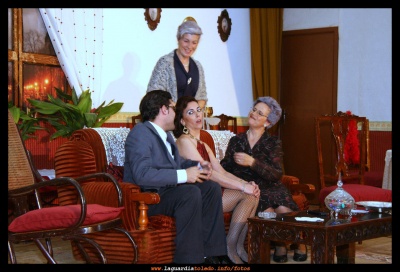 'Maribel y la extraña familia'   6

