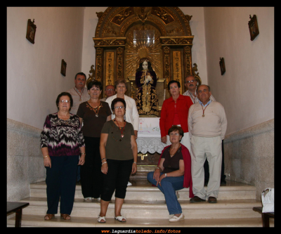 27 de septimebre de 2009 - El Santo niño vuelve a su ermita - Los que se quedan hasta el final.
Palabras clave: 27 de septimebre de 2009 - El Santo niño vuelve a su ermita - Los que se quedan hasta el final.