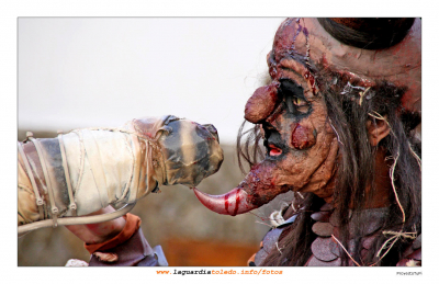 Los orcos de la hora tercia  - El orco bufador -
FIESTAS, CELEBRACIONES Y TRADICIONES: Carnavales 2010
Palabras clave: Los orcos de la hora tercia  - El orco bufador -