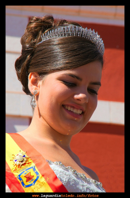 24 Septiembre 2012 - Coronación - Nuestra reina coronada.
Palabras clave: 24 Septiembre 2012 - Coronación - Nuestra reina coronada.