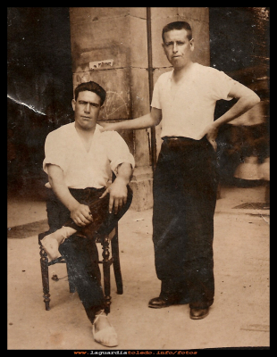Jose Maria y Gervasio
Jose Maria Peláez y Gervasio Espada. Año 1940.
Palabras clave: Jose Maria Peláez y Gervasio Espada