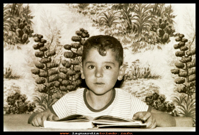 Juan Pablo
Juan Pablo Sánchez  Tacero en el colegio 1972.
Palabras clave: Juan Pablo colegio