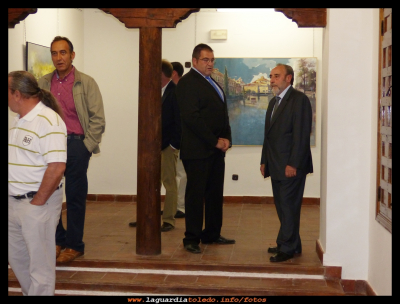Exposición de pintura
Inauguración de exposiciones de las distintas asociaciones de La Guardia, en la casa de los Jaenes. (23-9-2014)
Palabras clave: exposiciones casa de los Jaenes
