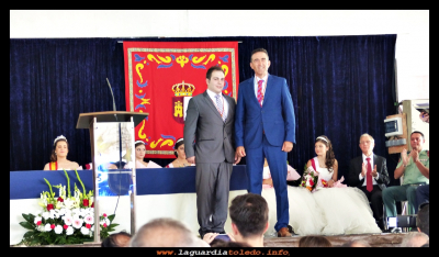 Cristóbal y José María
Cristóbal Sánchez mantenedor saliente, y José María Revuelta mantenedor entrante fiestas patronales (24-9-2015)


Palabras clave: mantenedor fiestas