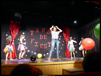 Tarde de fiesta (2015)
Don Diablo, de Miguel Bosé. Artista: Mª Carmen Mascaraque
A.J. El Trajín
Palabras clave: tarde de fiesta el trajin
