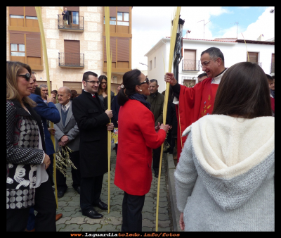 Entrega de palmas 
 Domingo de Ramos, Semana Santa 2016
Palabras clave: Semana Santa 2016