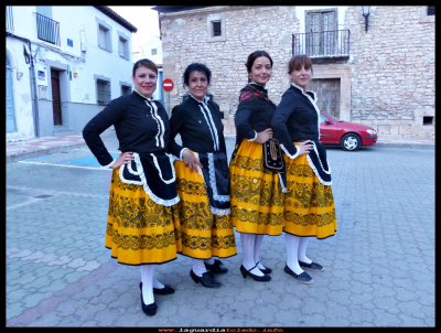 Mujeres guardiolas
Mujeres guardiolas luciendo  el traje regional manchego (27-5-2017)
Palabras clave: Fiestas Castilla la Mancha 