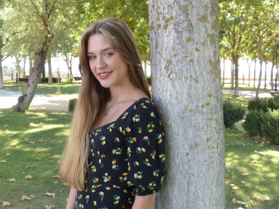 Diana Ortega-Villaizán López
Reina de las Fiestas 2019
Palabras clave: Diana reina 2019
