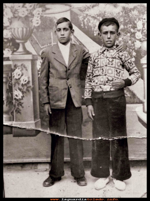 Pablo y Enrique
Pablo Peláez y Enrique Cabello 1940.
Palabras clave: Pablo Enrique