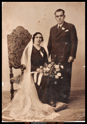 Boda
Boda de Petra Cantador y Fernando Zaragoza, años 20.
Palabras clave: Boda Petra Fernando