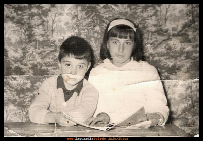 Apolonia y Juán José Guzmán, en la escuela
Palabras clave: escuela colegio