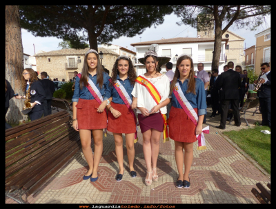 Reina Y damas de honor
Reina y damas preparadas para ir a por el Santo Niño a su ermita (6-9-20159
Rosana Torres, Ana Nuño, María José Guzmán y Laura Pérez.

Palabras clave: el Santo Niño