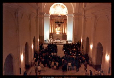 Semana Santa del 1984
Sema Santa del año 1984 (cuando aun la iglesia se encontraba en restauración) 
FIESTAS, CELEBRACIONES Y TRADICIONES: La Semana Santa
Palabras clave: Sema Santa del año 1984  iglesia  en restauración