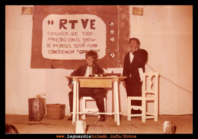 Yiyi el amoroso
  Obra teatral Yiyi el Amoroso, representada en el convento, en le año 1976,  actores: José
Luis Elvira y Julio Campaya.
ASOCIACIONES CULTURALES: < Grupos de teatro

Palabras clave: Obra teatral Yiyi el Amoroso