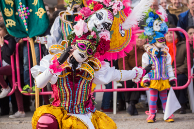 Desfile de carnaval
Domingo 21 de febrero de 2016
Palabras clave: desfile carnaval