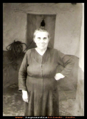 MODESTA
Modesta  Goñi  Cantador   familia de “los silleros”
Palabras clave: familia “los silleros”