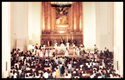 COMUNIONES
Comuniones del año 1984.
Palabras clave: Comuniones 