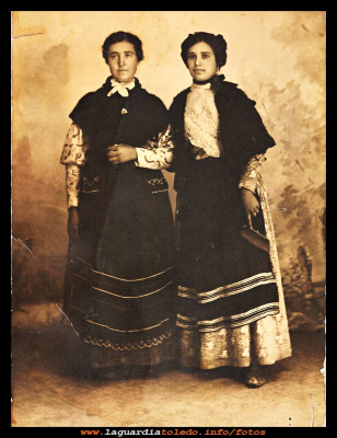 Amigas 1912
Ignacia y una amiga 1912.
Palabras clave: Ignacia amiga 1912
