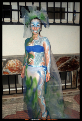Bodypainting en la Semana de la juventud 2013
Silvia Guzmán hizo de modelo para "Trapitos de colores" (Rocío) para este bodypainting, en la semana de la juventud 2013, durante el concierto de la charanga La Tonalidad. 4-8-2013
Palabras clave: bodypainting silvia semana juventud 2013 la tonalidad