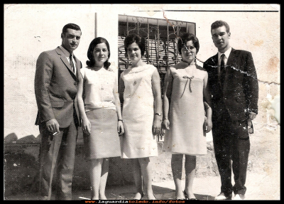 Hermanas Hijosa
Las hermanas Vicenta, Edu y Angelita Hijosa, con Alfonso y Ángel. Año 1970.
Palabras clave: Hermanas Hijosa