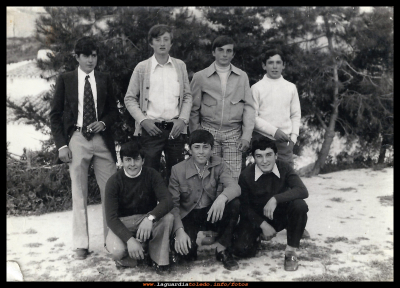 Pandilla de amigos
Tomás, Jose, Brigi, Vicente, Jesús, José Mª y Juán
Palabras clave: amigos