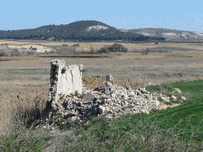 El molino y la Ermita de Pera en estado de ruina. 19-3-2017
