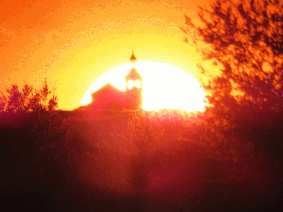 Puesta de sol a más de 5 Kms de La Guardia cerca del Chaparral
