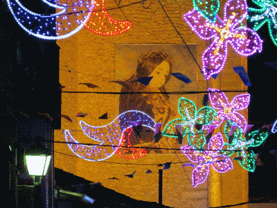 El Mural del Santo Niño y las luces de las fiestas
